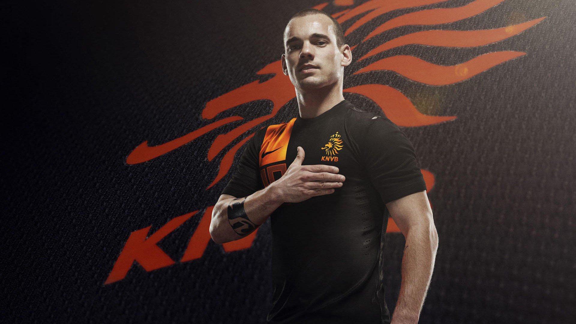 科纳特续约迷雾重重，球员坦言情况复杂，直言部分媒体报道失实令人无奈