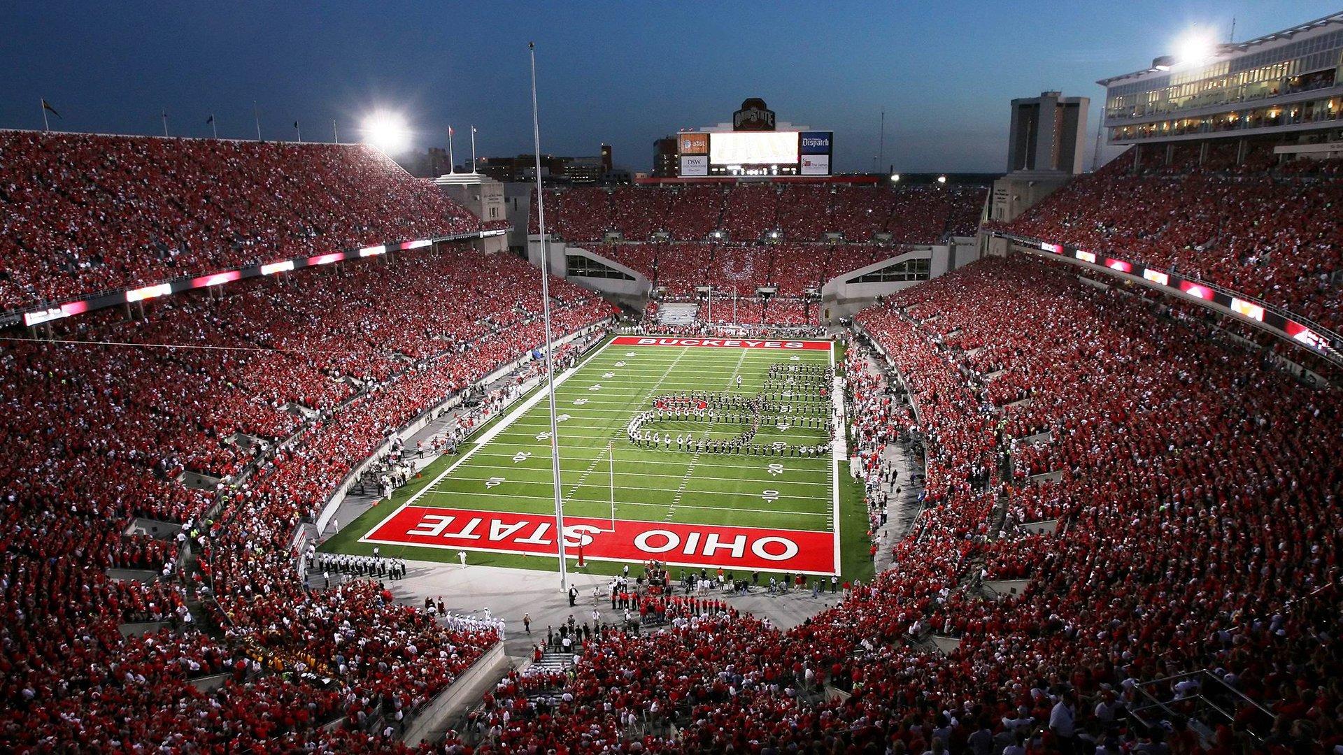 从万众期待到迷失方向？梅西接班人陷成长阵痛，伯纳乌新核的焦虑何解