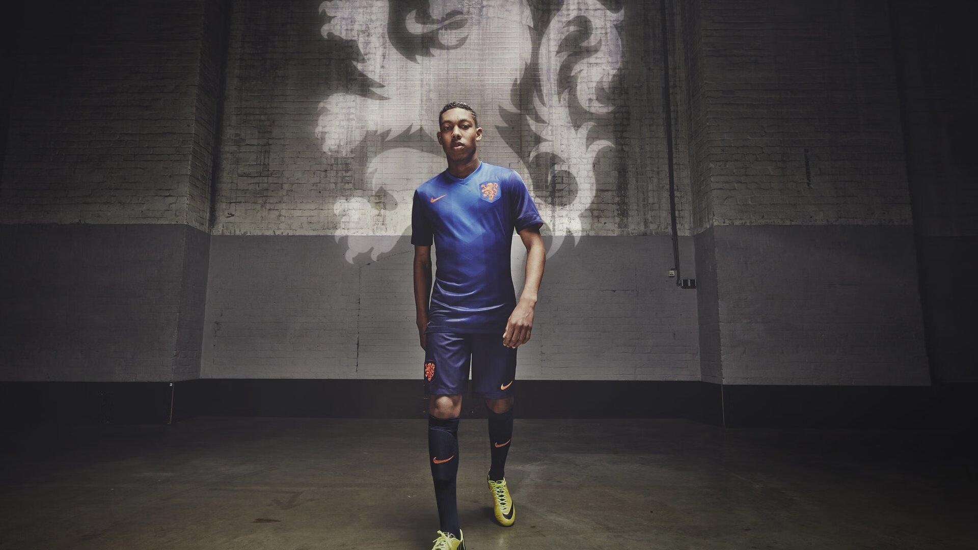 罗马锋线补强遇阻，博洛尼亚强硬拒绝1200万欧求购多明格斯